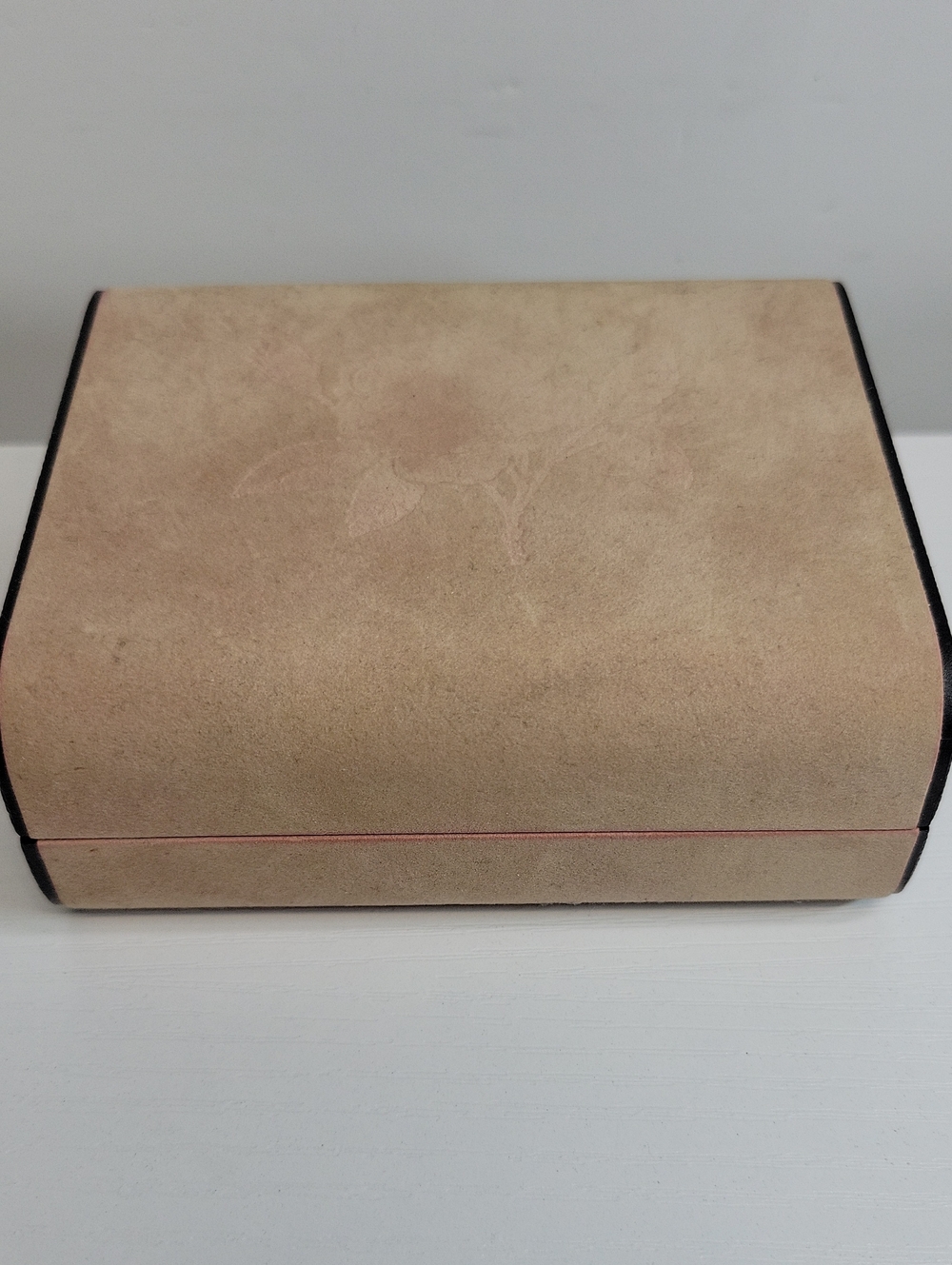 Travel Jewelry Box With Sz7 Rings & Earrings - Picture 3 of 3